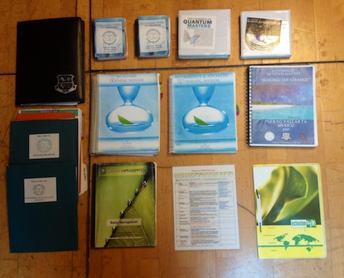 The manuals and training materials that come with this Indigo package